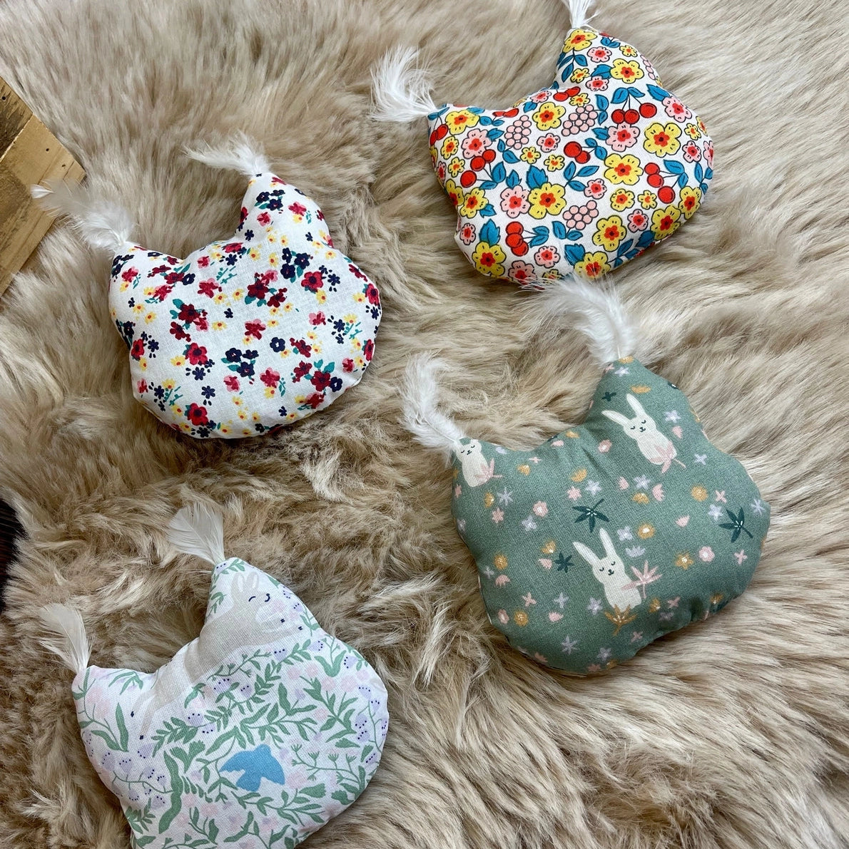 Le Coon-ssin – Jouet artisanal pour chat en tissu (herbe à chat / valériane)