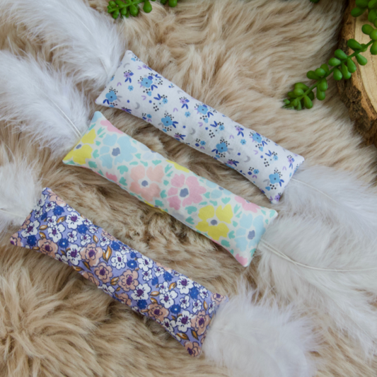 Le Cou-Stick – Jouet artisanal pour chat en tissu (herbe à chat/ valériane)