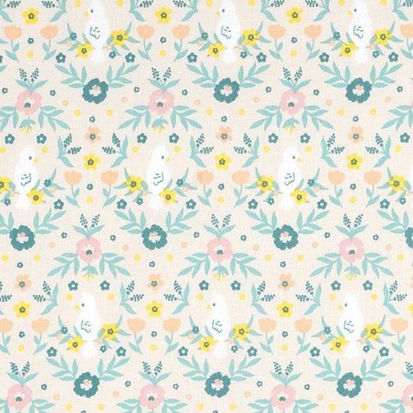 Tissu tropical avec cacatoès, feuillage vert et fleurs jaunes et roses